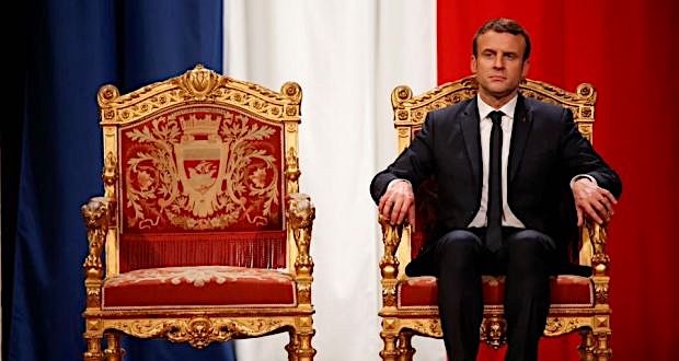 5Macron-on-throne